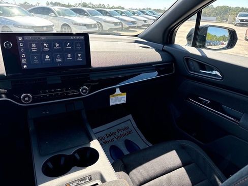 New 2026 Honda Prologue EX image 14