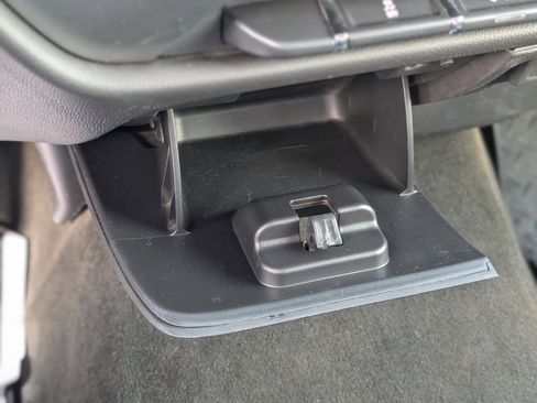 Used 2018 Chevrolet Silverado 1500 LT w/ All Star Edition image 18