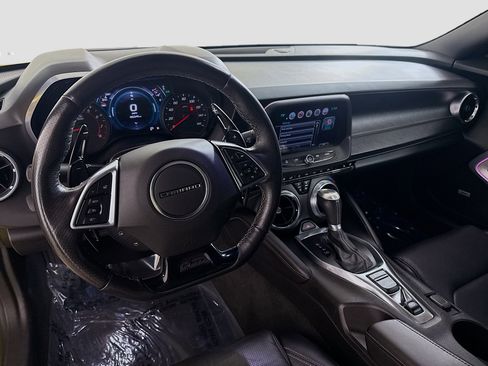 Used 2017 Chevrolet Camaro LT image 15