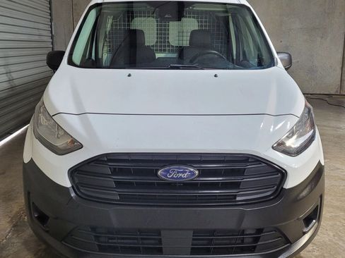 Used 2022 Ford Transit Connect XL image 2