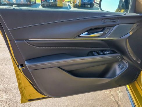 Used 2024 Cadillac CT4 V Blackwing w/ Driver Assist Package image 17