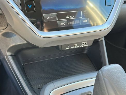 Certified 2025 Subaru Crosstrek 2.0i Premium image 16