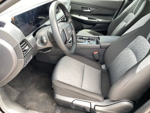 New 2027 Nissan Sentra SV FWD image 10