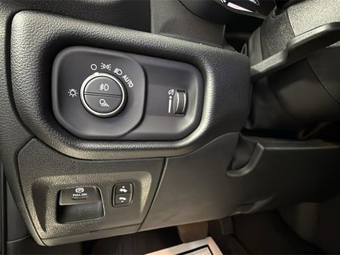 Used 2022 RAM 1500 Big Horn image 19