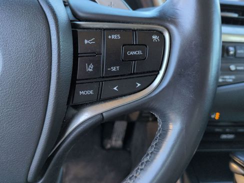 Used 2019 Lexus ES 350 image 22