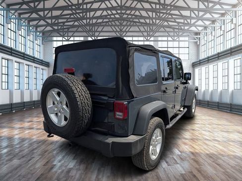 Used 2016 Jeep Wrangler Unlimited Sport w/ Quick Order Package 23S AWD/4WD image 4