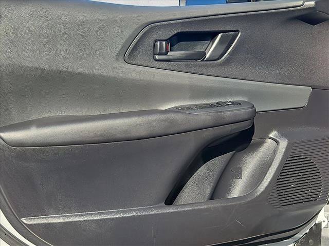 Used 2025 Toyota Prius LE FWD image 10