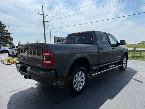 Used 2022 RAM 2500 Laramie AWD/4WD image 7