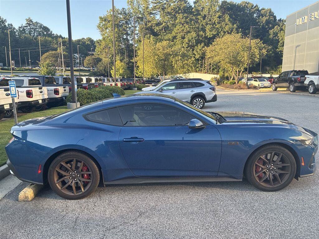 Used 2024 Ford Mustang GT Premium RWD image 2