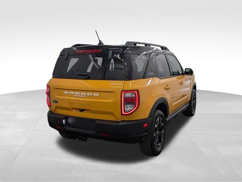 Used 2022 Ford Bronco Sport Outer Banks AWD/4WD image 2