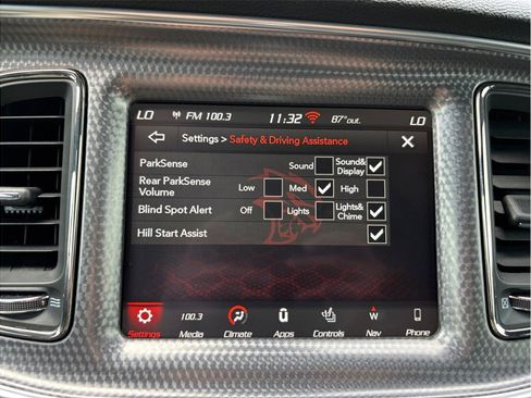 Used 2016 Dodge Challenger SRT Hellcat RWD image 34