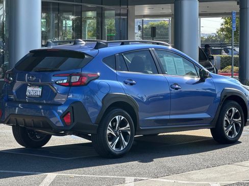 Certified 2025 Subaru Crosstrek 2.5i Premium w/ Crosstrek Mirror Package AWD/4WD image 4