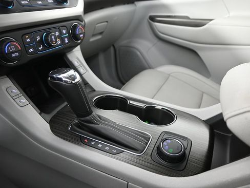 Used 2019 GMC Acadia SLT AWD/4WD image 33