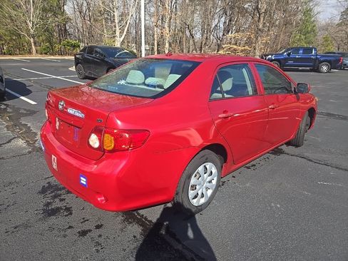 Used 2010 Toyota Corolla LE image 7