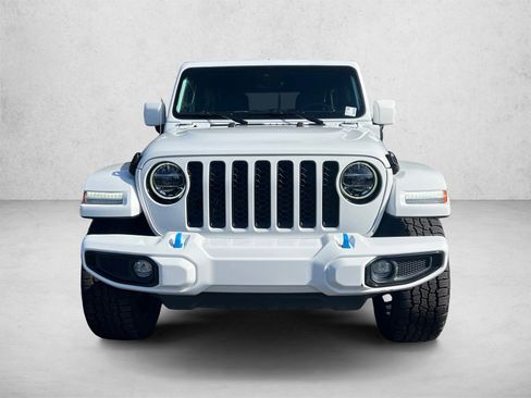 Used 2021 Jeep Wrangler Unlimited Sahara AWD/4WD image 2