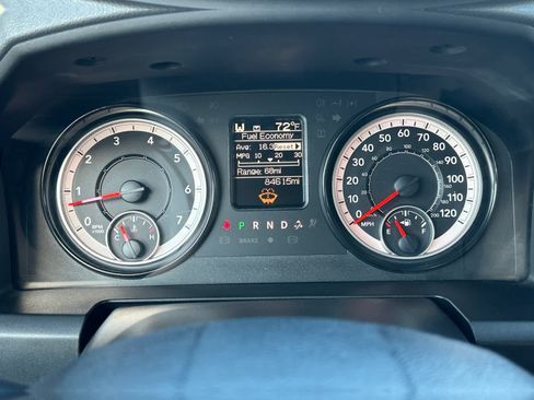 Used 2019 RAM 1500 Classic SLT RWD image 14
