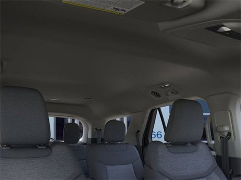 New 2025 Ford Explorer Active image 22