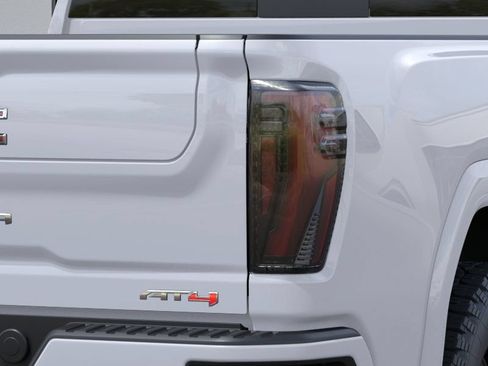 New 2026 GMC Sierra 2500 AT4 w/ AT4 Premium Plus Package AWD/4WD image 11
