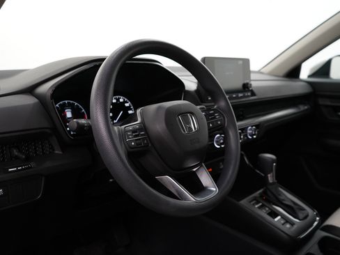 Used 2023 Honda CR-V LX image 19