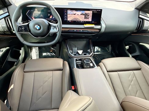 New 2026 BMW X3 xDrive30i w/ Premium Package AWD/4WD image 16