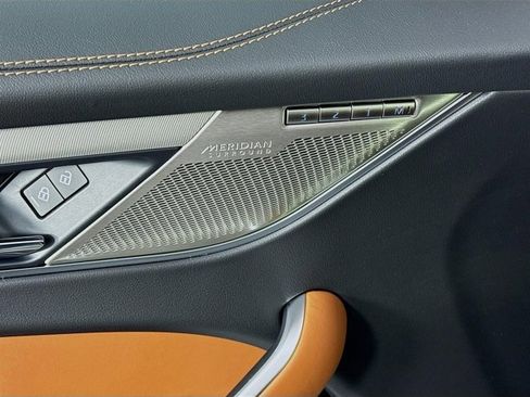 New 2026 Jaguar F-PACE R-Dynamic S image 21