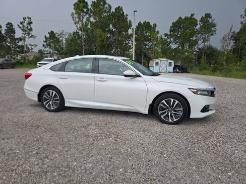 Used 2021 Honda Accord EX image 2