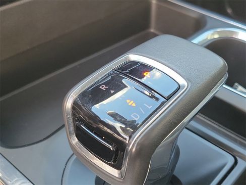 Used 2022 Chevrolet Silverado 1500 RST w/ RST All Star Premium Package image 32