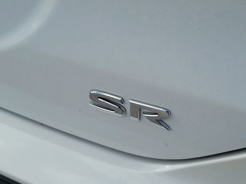 Used 2023 Nissan Kicks SR w/ SR Premium Package FWD image 8