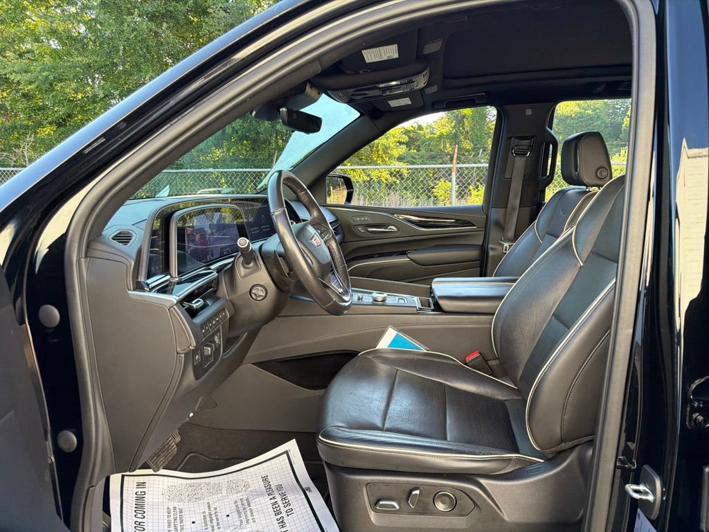 Used 2021 Cadillac Escalade Sport w/ Driver Assist Tech Package AWD/4WD image 25