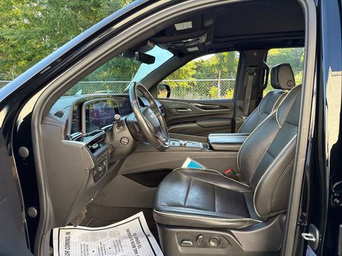 Used 2021 Cadillac Escalade Sport w/ Driver Assist Tech Package AWD/4WD image 25