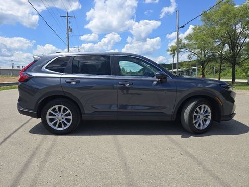 Used 2023 Honda CR-V EX image 18