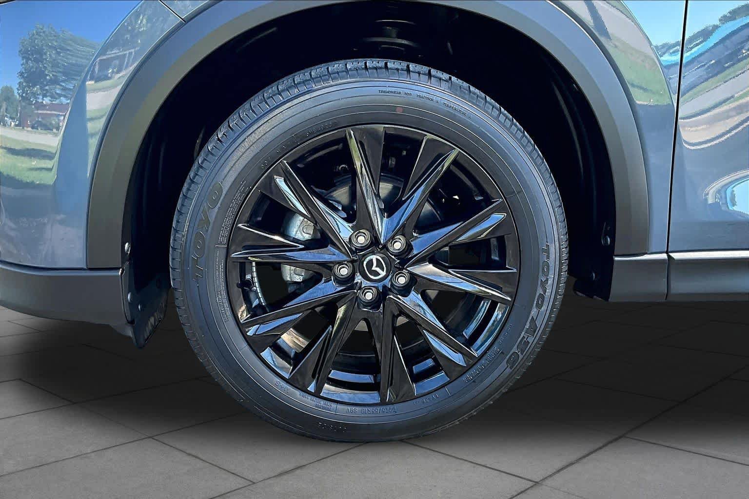 Used 2024 MAZDA CX-5 Carbon Edition AWD/4WD image 11