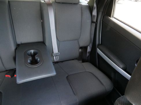 Used 2007 Pontiac Torrent 2WD w/ Preferred Package image 14