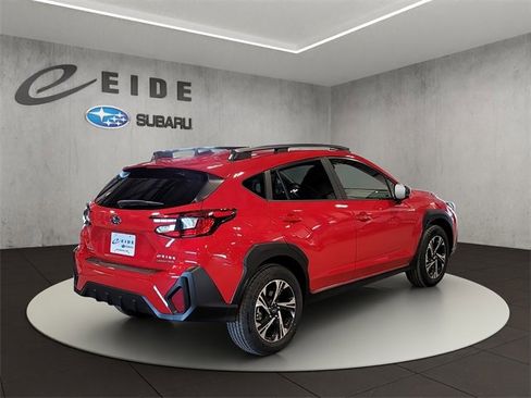 Certified 2025 Subaru Crosstrek 2.0i Premium image 4