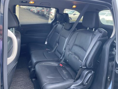 Certified 2025 Honda Odyssey EX-L image 13