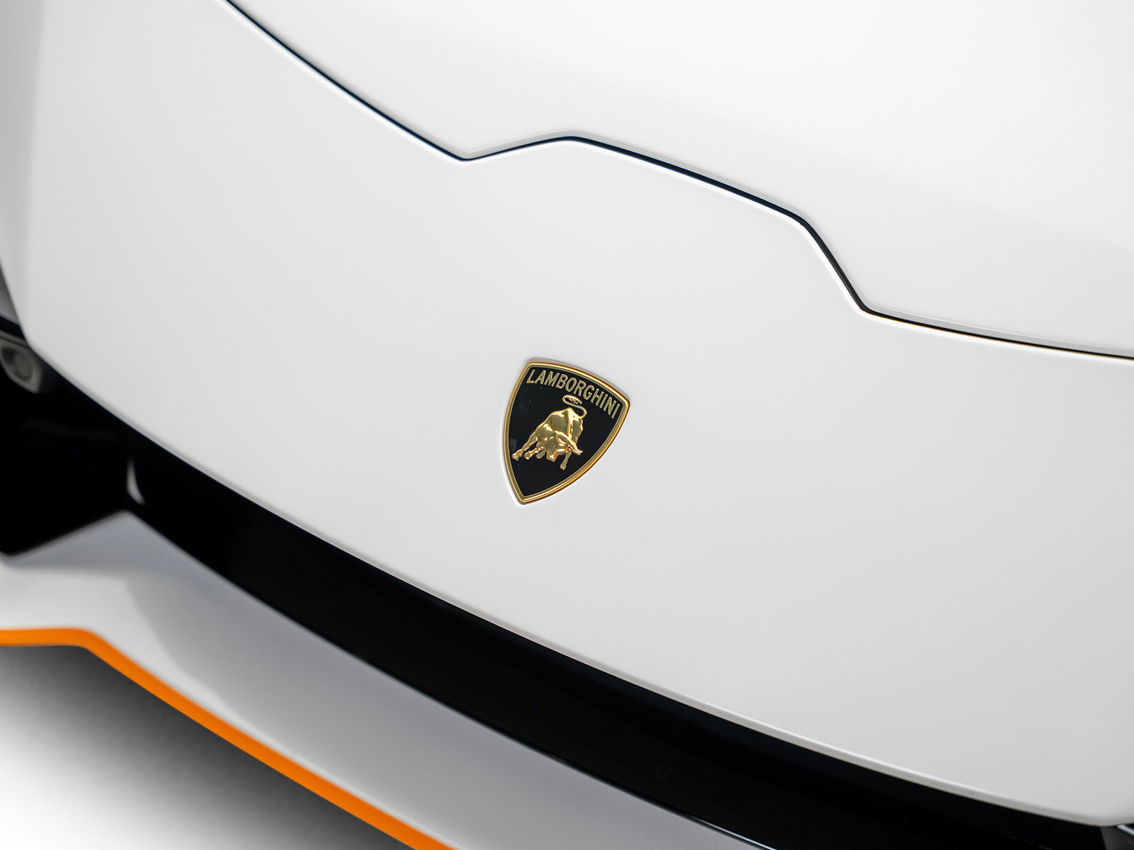 Used 2023 Lamborghini Huracan Tecnica RWD image 5