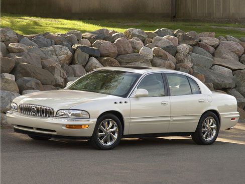 Used 2004 Buick Park Avenue FWD image 1