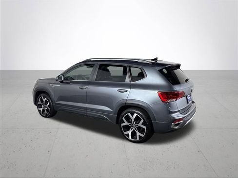 Certified 2023 Volkswagen Taos SEL AWD/4WD image 8