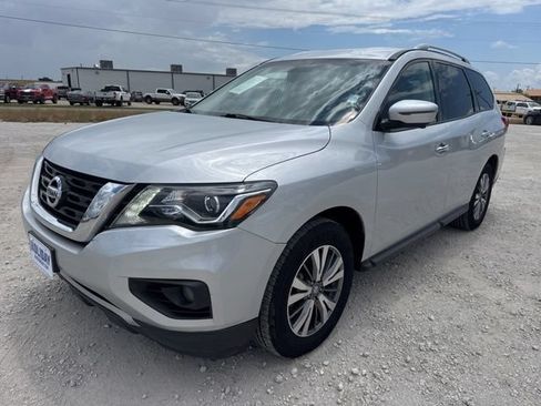 Used 2020 Nissan Pathfinder SL AWD/4WD image 1