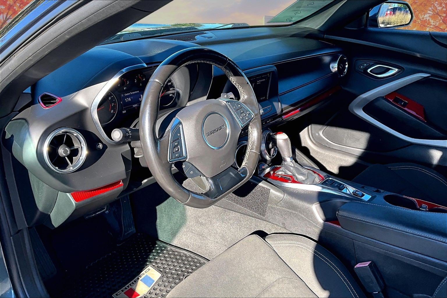 Used 2020 Chevrolet Camaro LT RWD image 16