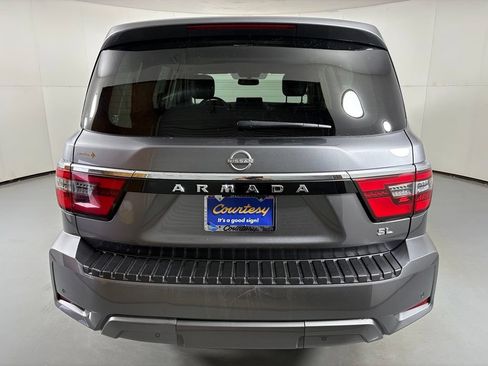 Used 2023 Nissan Armada SL w/ Captain's Chairs Package RWD image 7