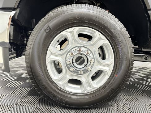 New 2025 Ford F250 XLT w/ 360-Degree Camera Package image 8