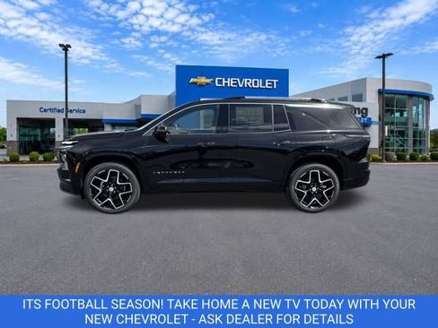 New 2026 Chevrolet Traverse High Country w/ LPO, Floor Liner Package AWD/4WD image 4