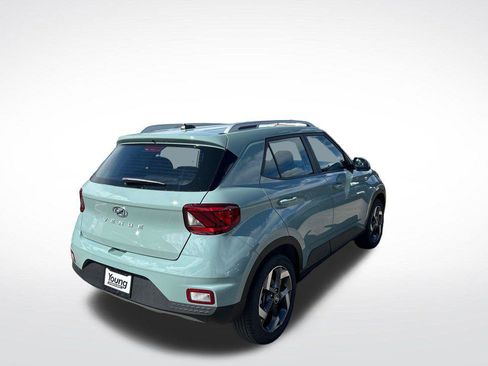 New 2026 Hyundai Venue SEL FWD image 6