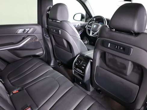 Used 2022 BMW X5 xDrive45e w/ Climate Comfort Package image 42