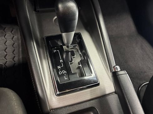 Used 2020 Mitsubishi Outlander Sport ES FWD image 21