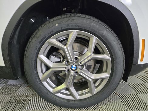 Used 2022 BMW X3 xDrive30i w/ Premium Package 2 (ZPA) image 2