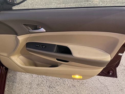 Used 2008 Honda Accord LX-P image 32