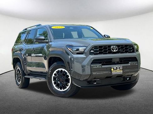 Used 2025 Toyota 4Runner TRD Off-Road AWD/4WD image 2