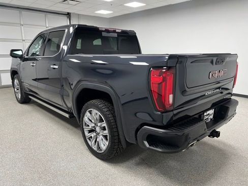 Used 2024 GMC Sierra 1500 Denali w/ Denali Reserve Package AWD/4WD image 8